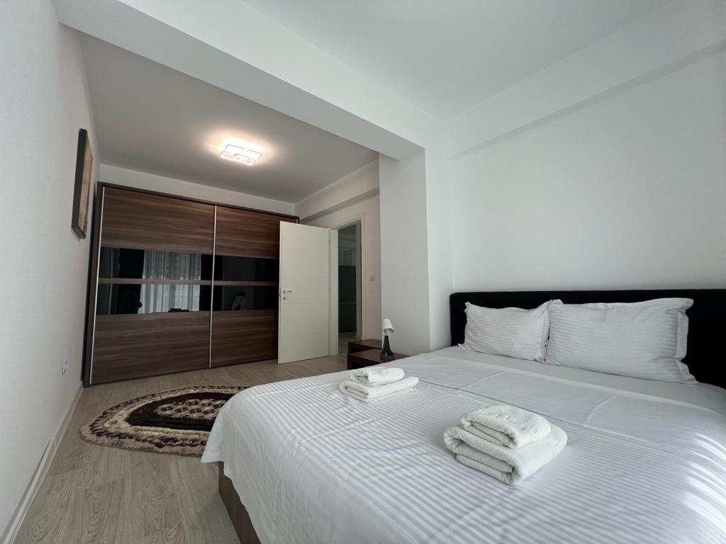 Urban Apartments And Studios - City Center Iasi Exterior foto