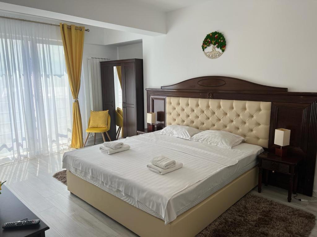 Urban Apartments And Studios - City Center Iasi Exterior foto